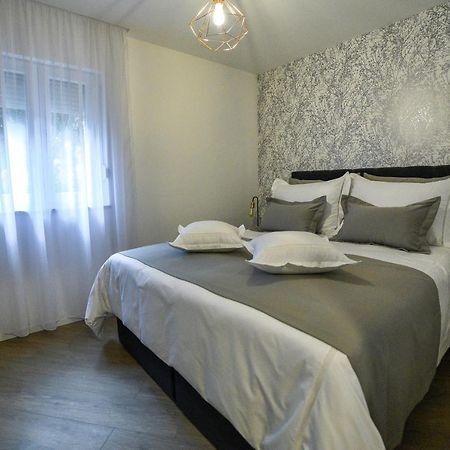 Luxury Apartment Knezovic ซินย์ ภายนอก รูปภาพ
