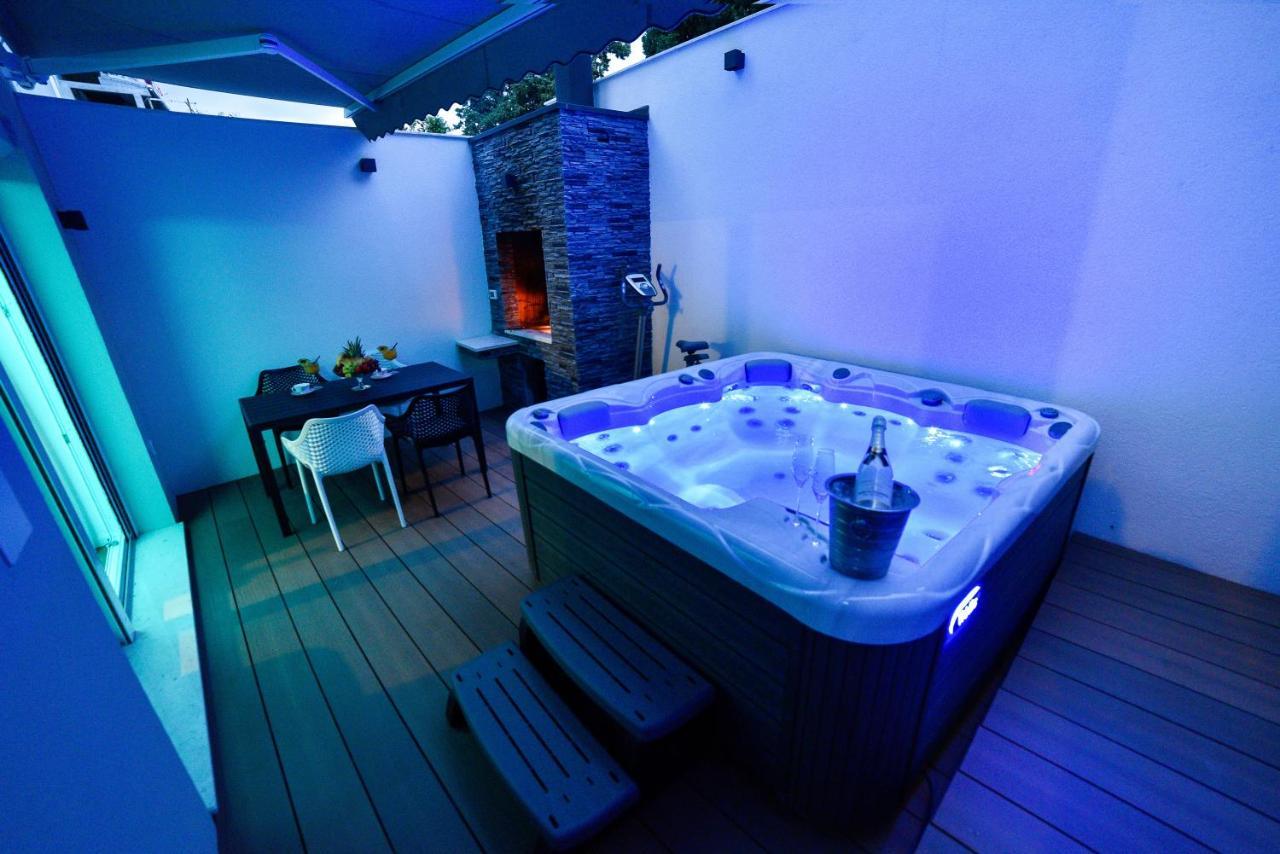 Luxury Apartment Knezovic ซินย์ ภายนอก รูปภาพ