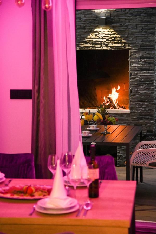 Luxury Apartment Knezovic ซินย์ ภายนอก รูปภาพ